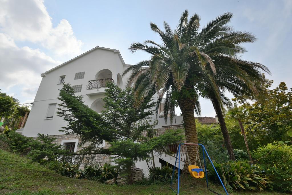 Apartman Taraca Villa Knezevic تْشيرسيك نوفي المظهر الخارجي الصورة